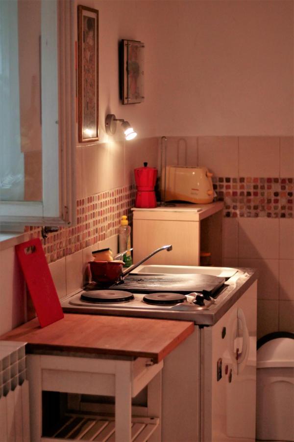 Nattache Basment Apartment *
