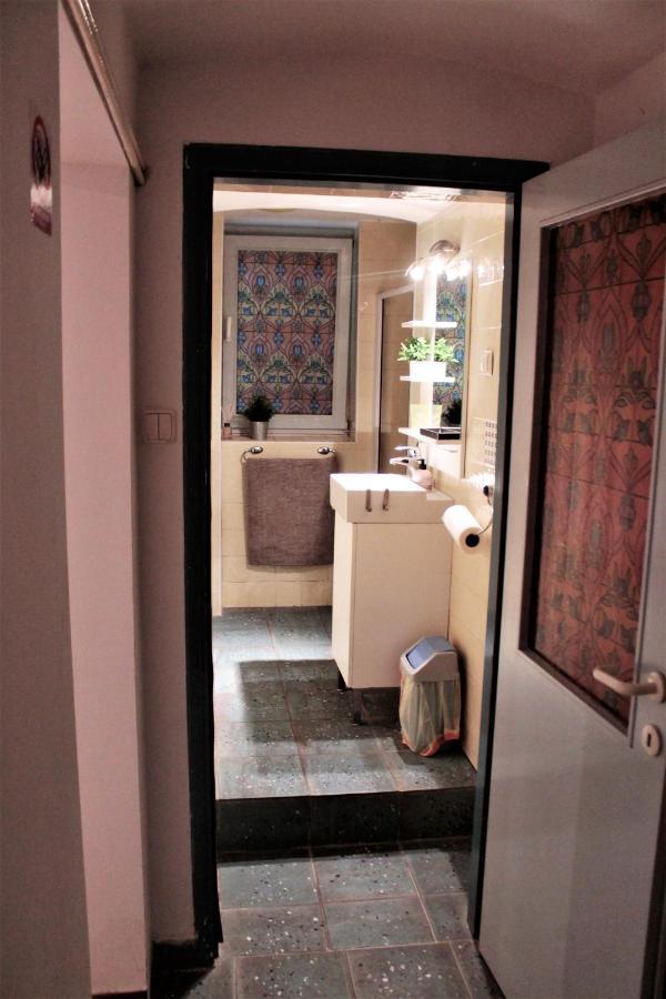 Apartment Nattache Basment *